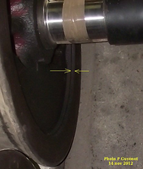 decaudetail.jpg