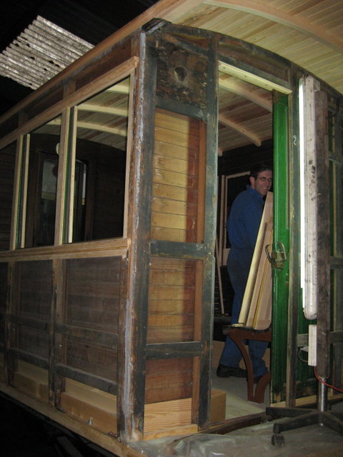 2012 12 01 DEMONTAGE ET REPERAGE FENETRES VOITURE LOT_001_1_1.JPG