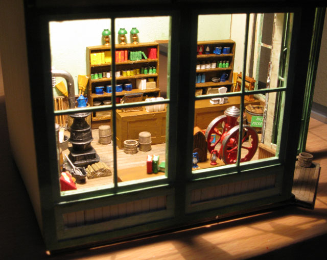 10-01-generalstore2.jpg