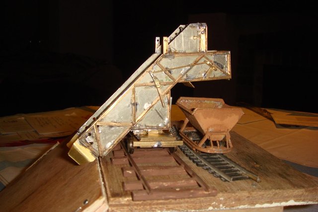excavateur 001.JPG
