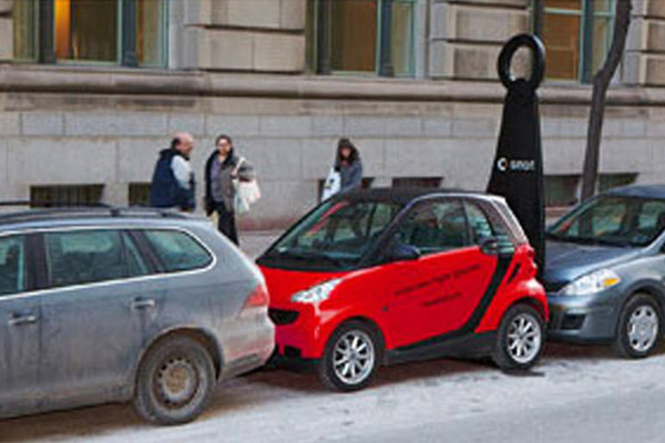 smart_fortwo_rouge_chausse_pied.jpg