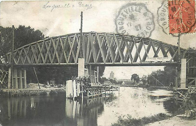 Nogent sur Seine pont en construction.jpg