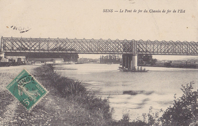 Sens Pont de fer Est 1.jpg