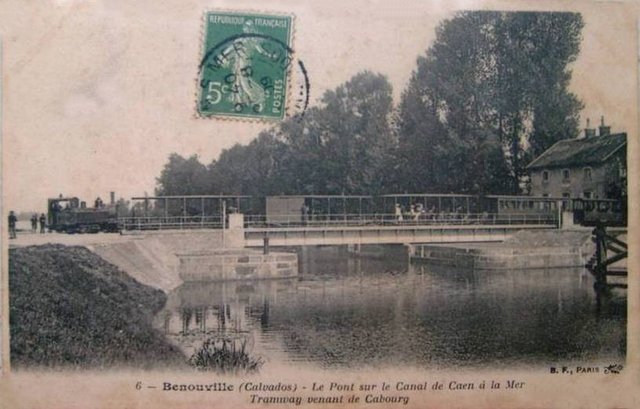 14 Bénouville Pont Canal Train GF.jpg