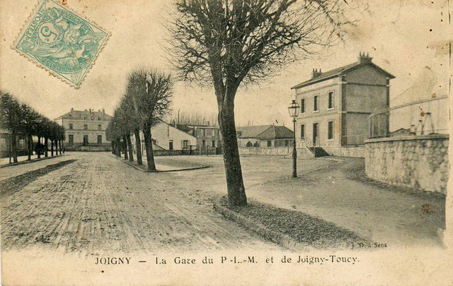 gare Joigny 2.jpg