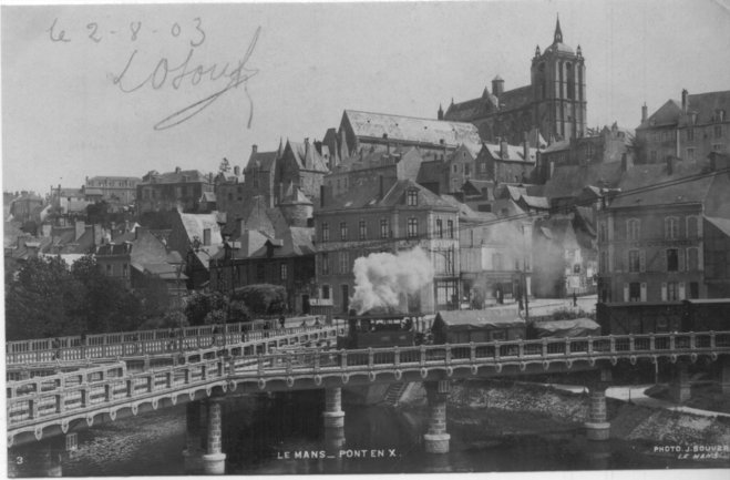 Convoi_sur_pont_en_X.jpeg