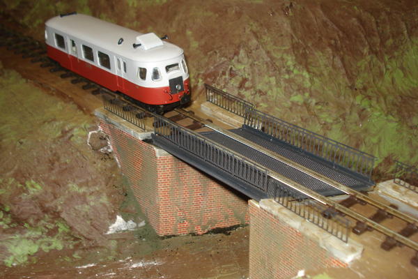 PONT001.jpg