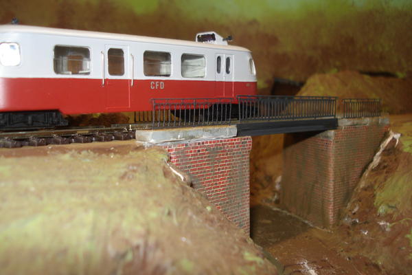 PONT002.jpg