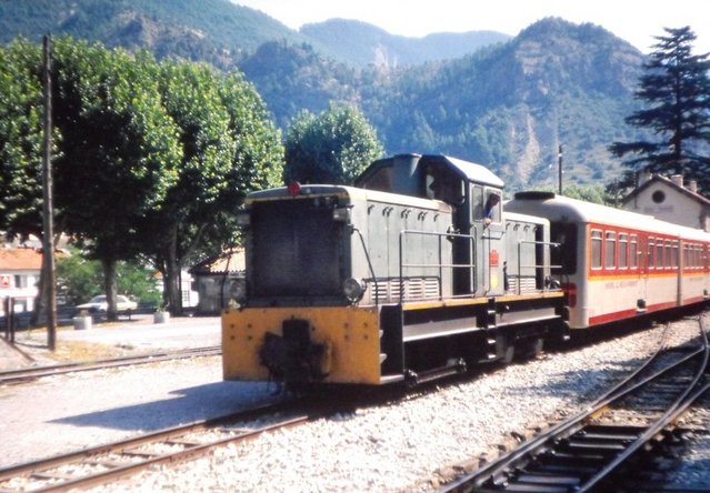 BB 401+rame AT Puget ThÃ©niers 08 89.jpg