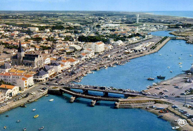 St Gilles Pano Pont en place.jpg