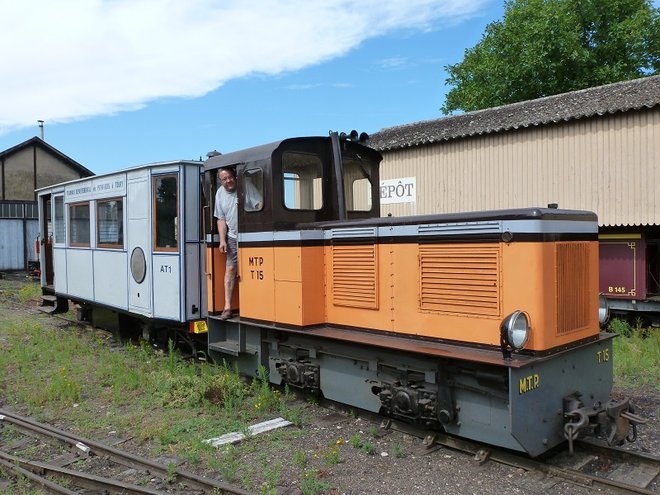 T15 (2).jpg
