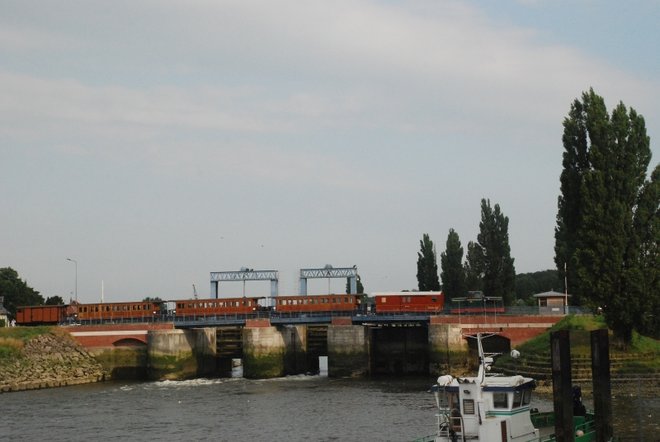 DSC_1054.jpg