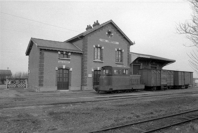 1982 travaux de voie 005.jpg