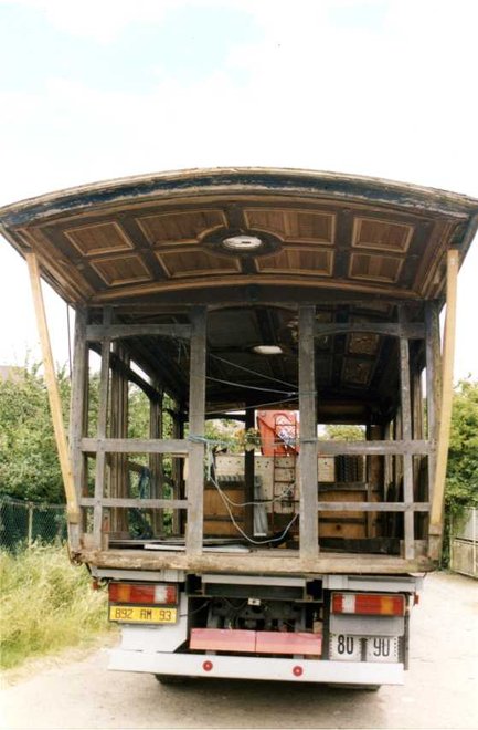 img063.jpg