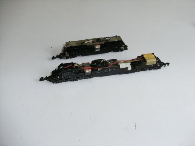 Standard Marklin Chassis and DXW.ABH Extended Marklin Chassis 1.jpg