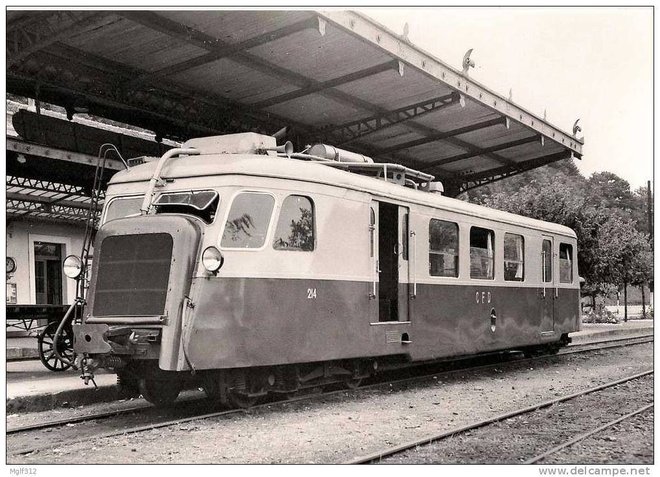 48 - Chemin de Fer Départementaux de LOZERE BVA 662-2 Autorail de BILLARD n° 214 à Ste-CECILE-d´ANDORGE le 09-08-1961.jpg