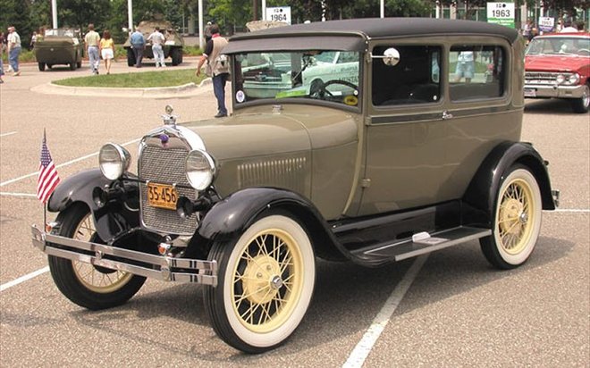 113_0310_08z+1928_ford_model_a+side_view.jpg