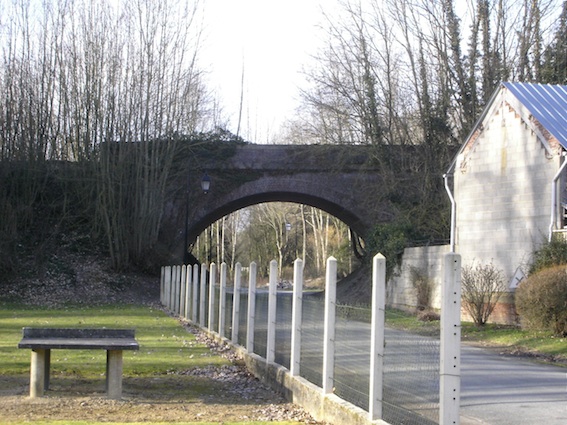 L-Pont Rotangy Km 8,0.jpg
