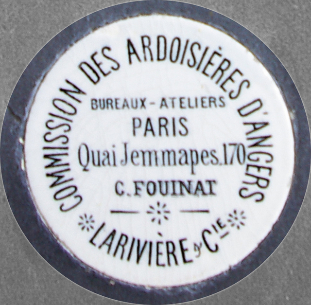 73519928.jpg