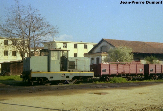 normal_1976-t1.jpg