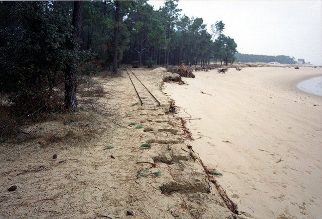 ECRAN-1990erosion03.jpg