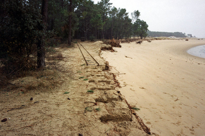 ECRAN-1990erosion01.jpg