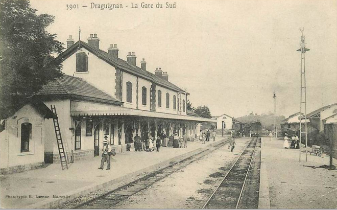 Draguignan gare du SF - copie.png