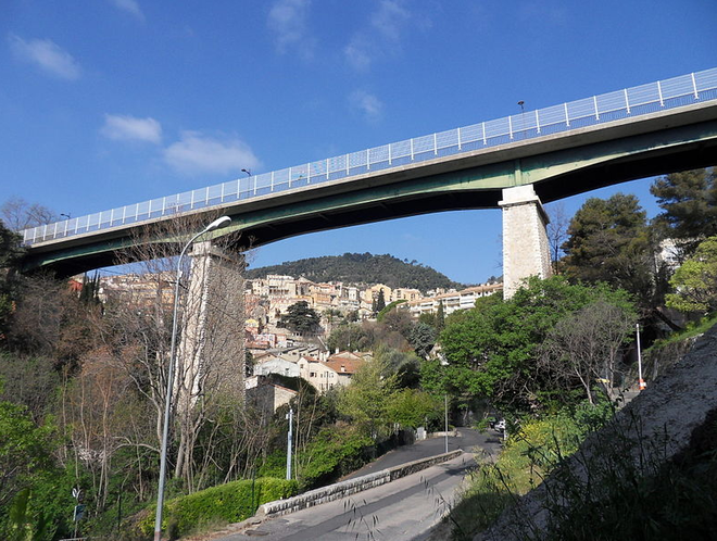 Grasse Pont Eiffel - copie.png