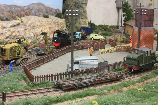 Truck pont et chaussée Ain 2.jpg