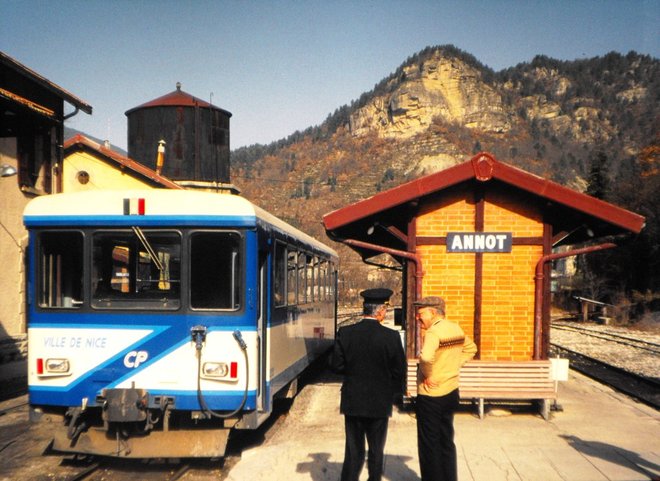 Annot 03 92 2.jpg
