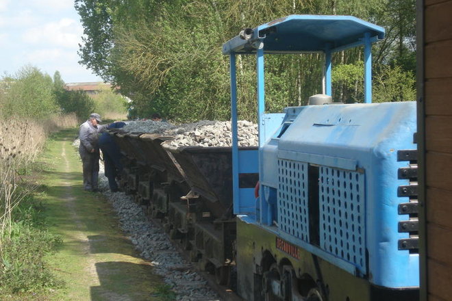train ballast.JPG