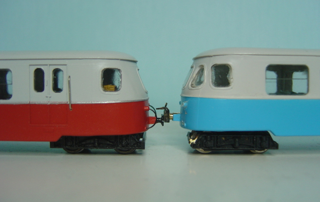R210b.jpg