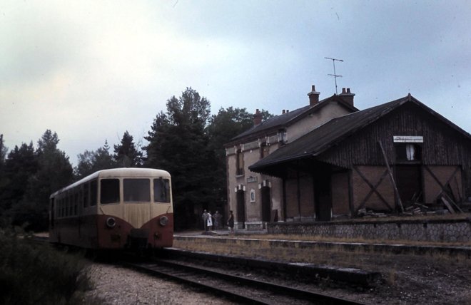 BA Autorail Verney_ (3).jpg