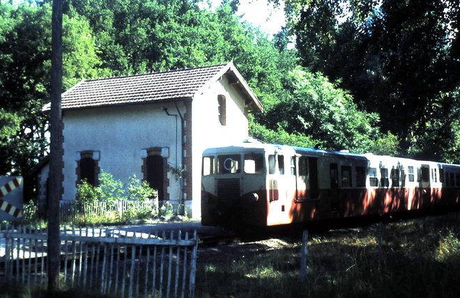 BA Autorail Verney_.jpg