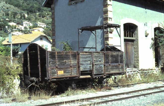 Image 011.jpg