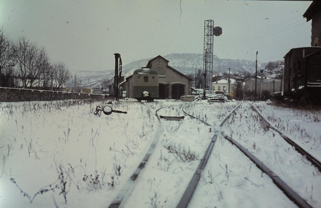 Image 030.jpg