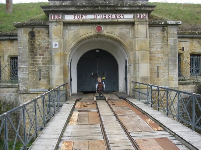entree fort.jpg