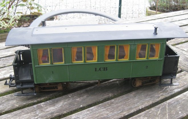voiture sans lanterne.jpg