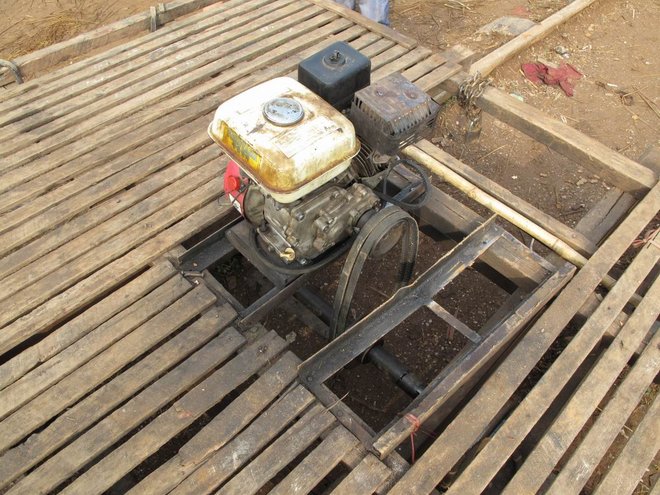 Bamboo_Train_02.jpg