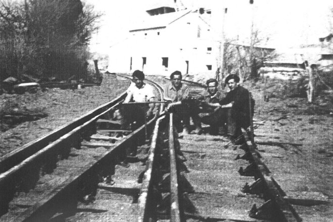 équipe de chantier 1937 (2).JPG