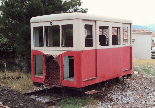 raisine modernisée 744 Ponte Leccia juillet 1992  01.jpg