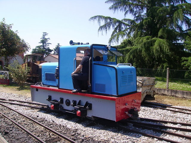 PICT2338.JPG