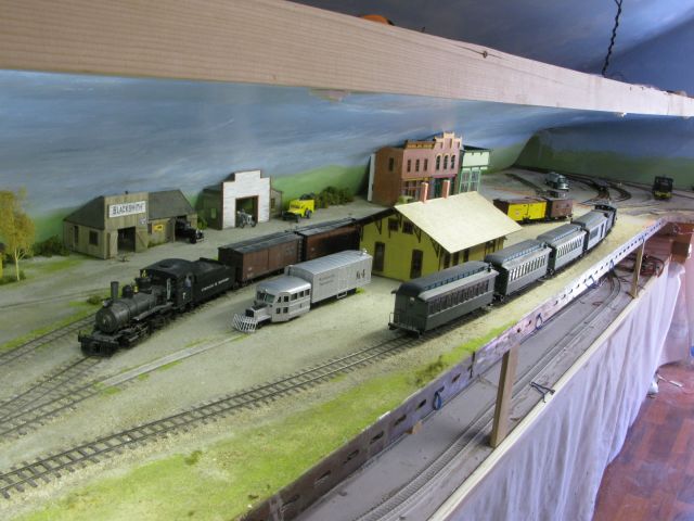 10-05-01-cs.jpg