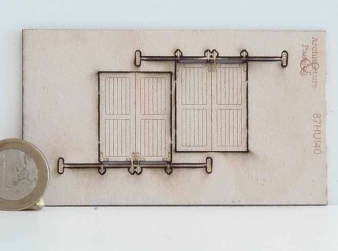 87HUI40 portes (800x595).jpg