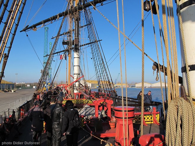 L Hermione_30_nov_2014-c.jpg