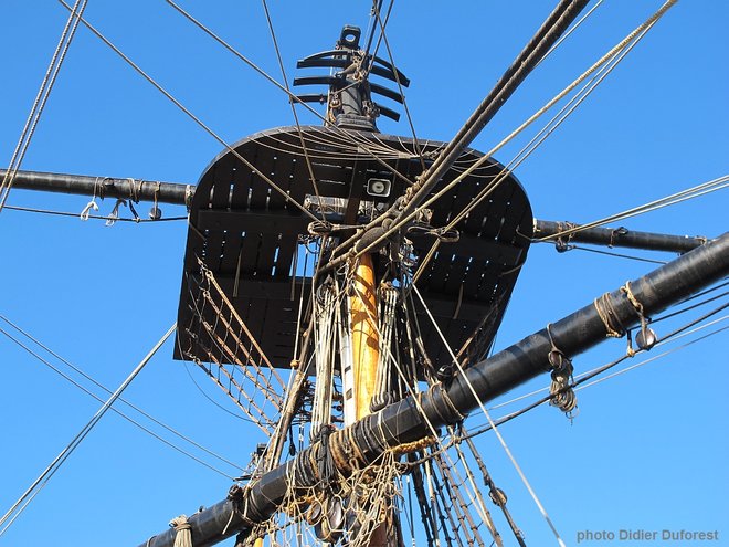 L Hermione_30_nov_2014-f.jpg