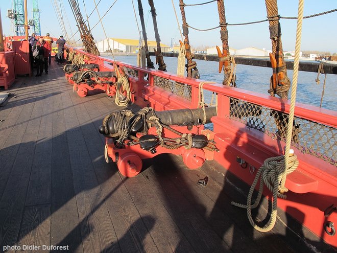 L Hermione_30_nov_2014-g.jpg