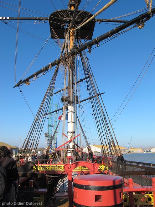 L Hermione_30_nov_2014-n.jpg