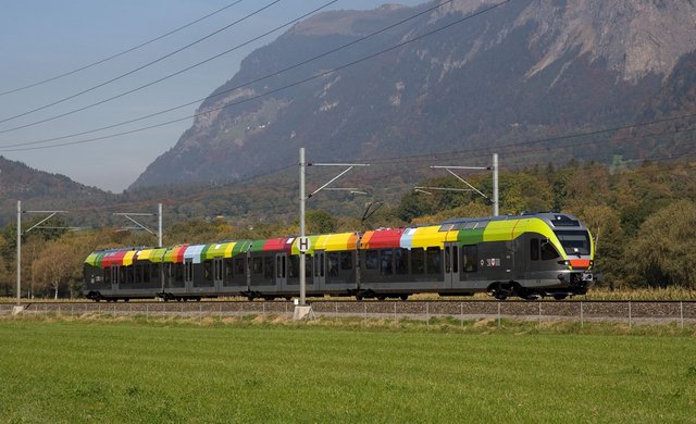 SÃ¼dtirolbahnFlirt.JPG