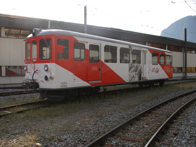 Vue de l'avant de la Bt N°64 Salon des Glaciers.JPG